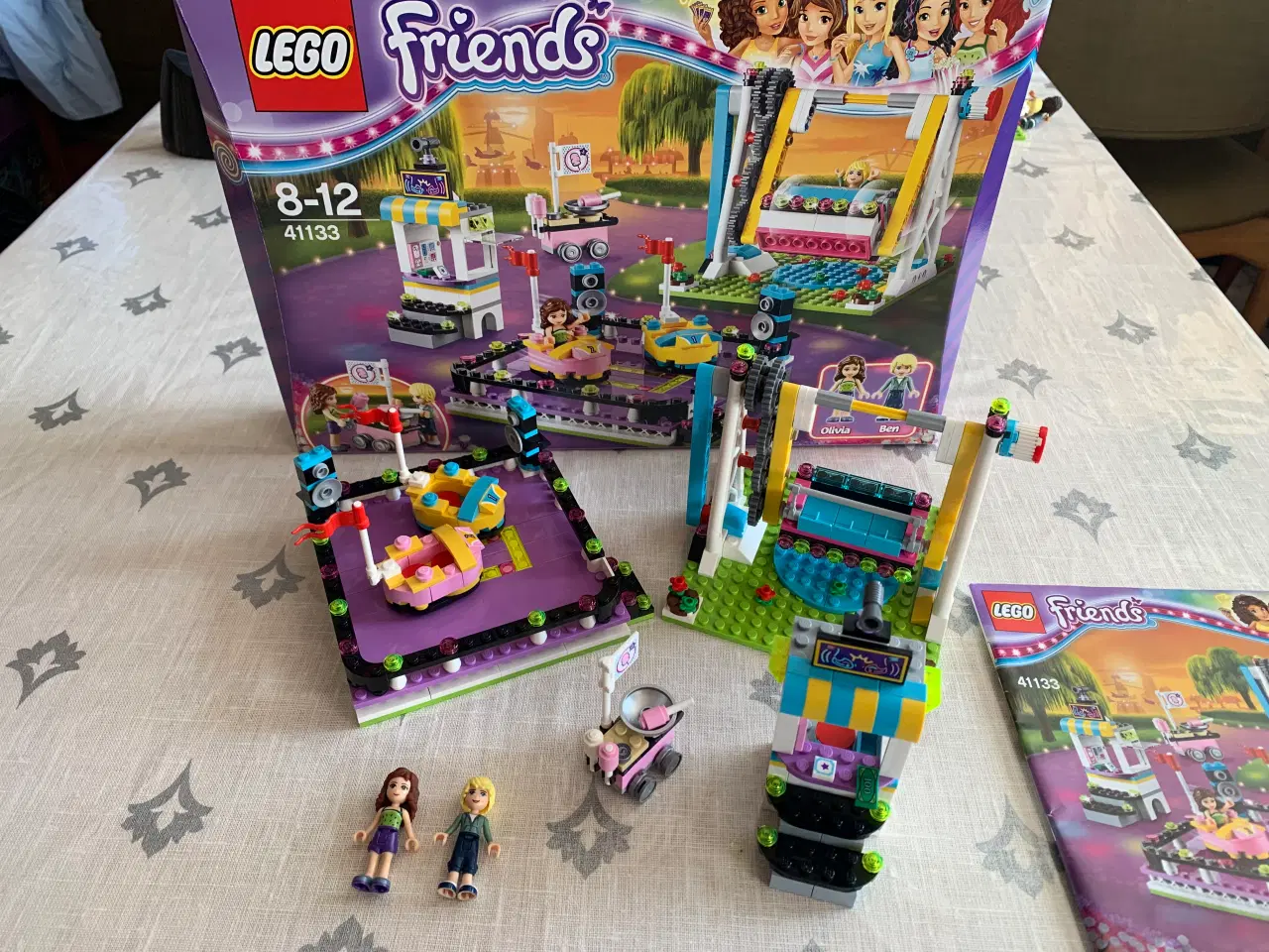 Billede 2 - Lego Friends Forlystelsespark radiobiler