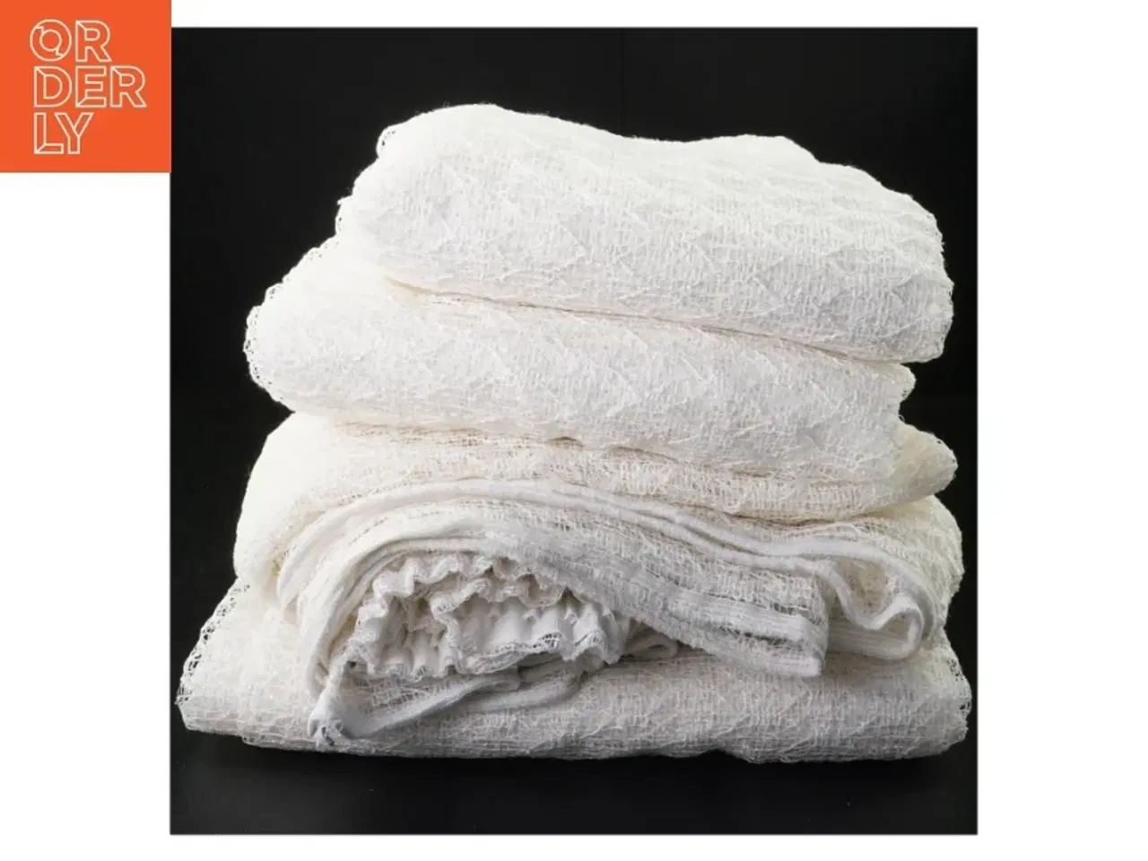 Billede 4 - Hvide undergardiner (4 stk) (str. 130x356cm og 124x364cm og 86x562cm og 86x518cm)