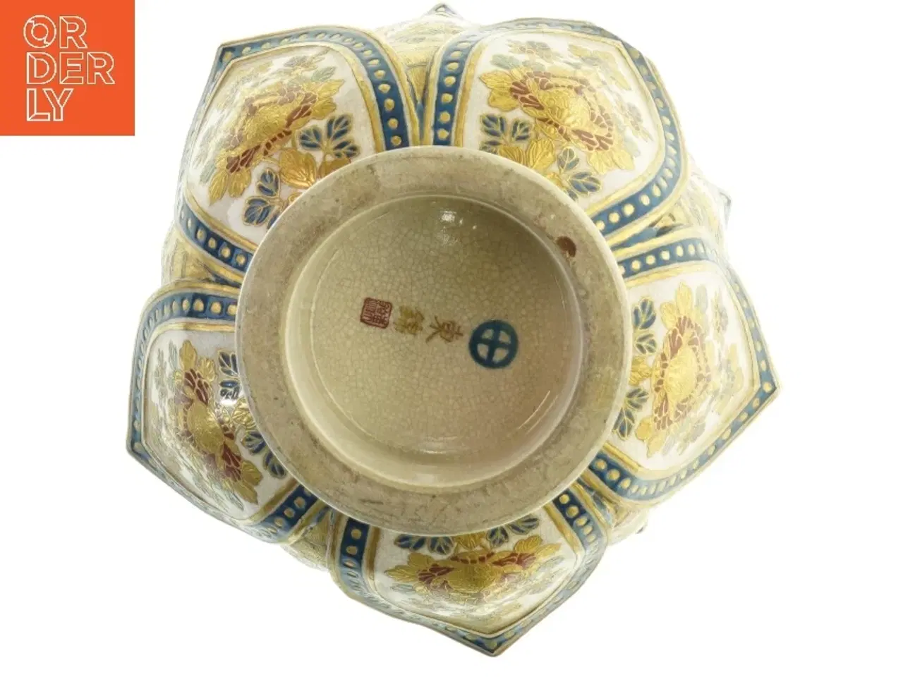 Billede 3 - Dekorativ vase med blomsterdesign (str. 24 cm)