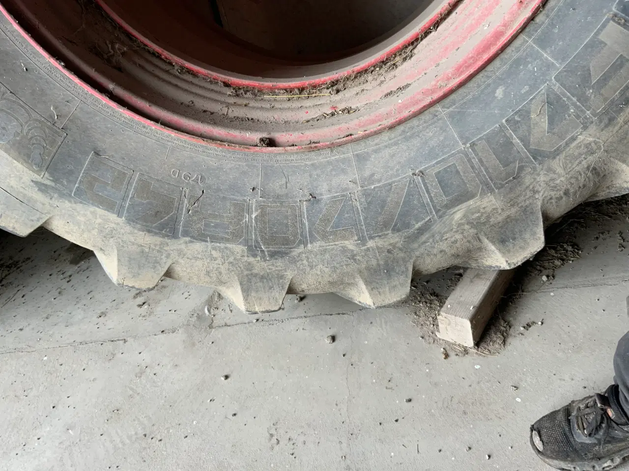 Billede 3 - Tvillinghjul 710-70 R42