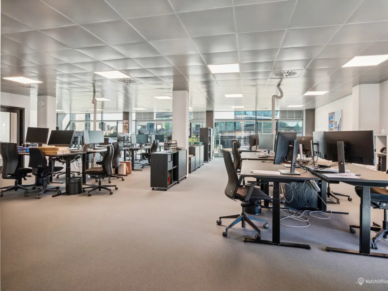 Billede 12 - Flot kontor med optimal indretning!