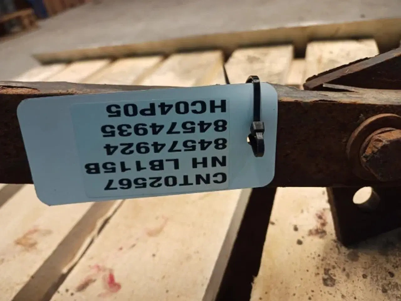 Billede 9 - New Holland LB115B H. Forskærm 85806215