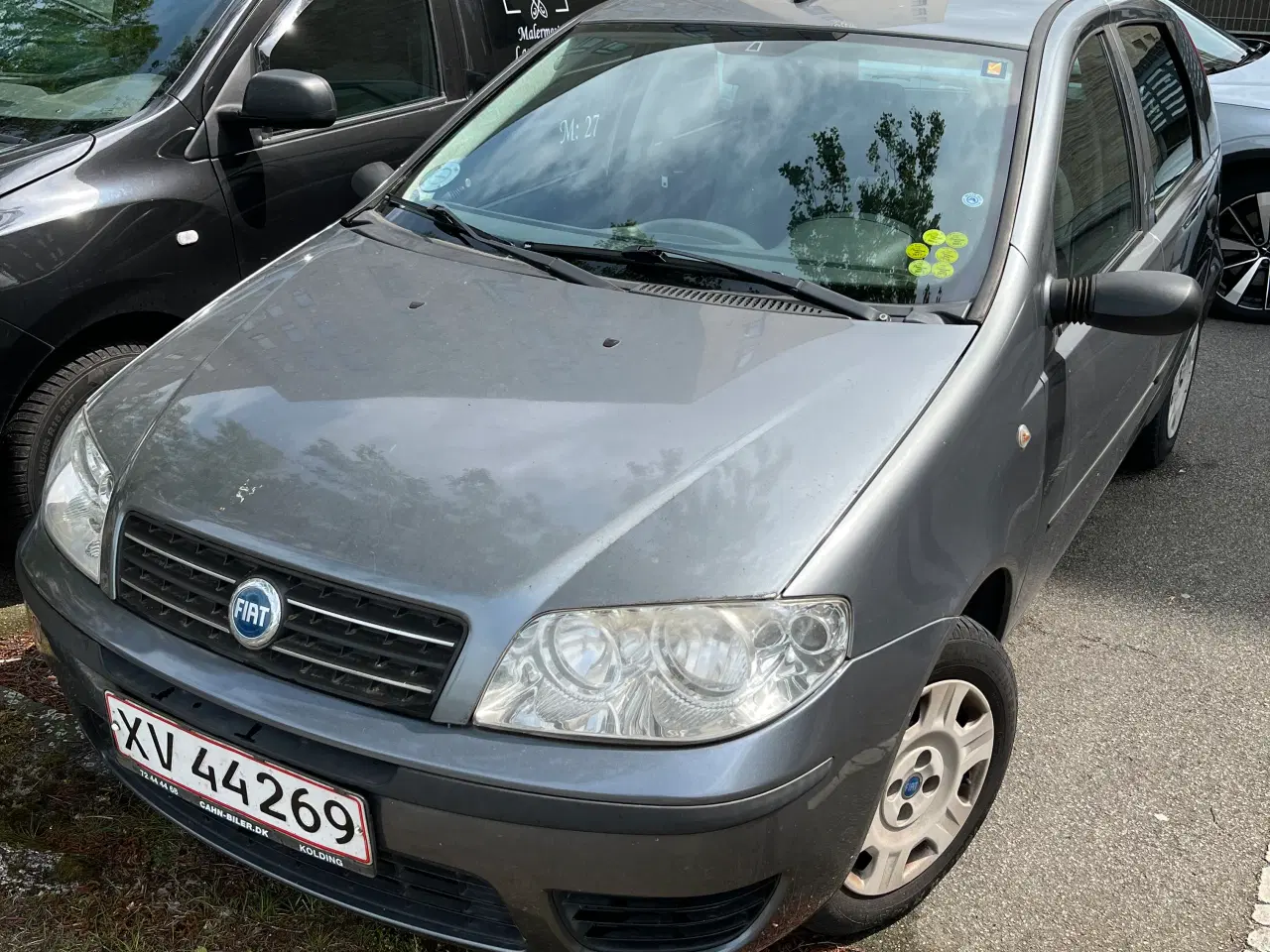 Billede 1 - Grå Fiat Punto 