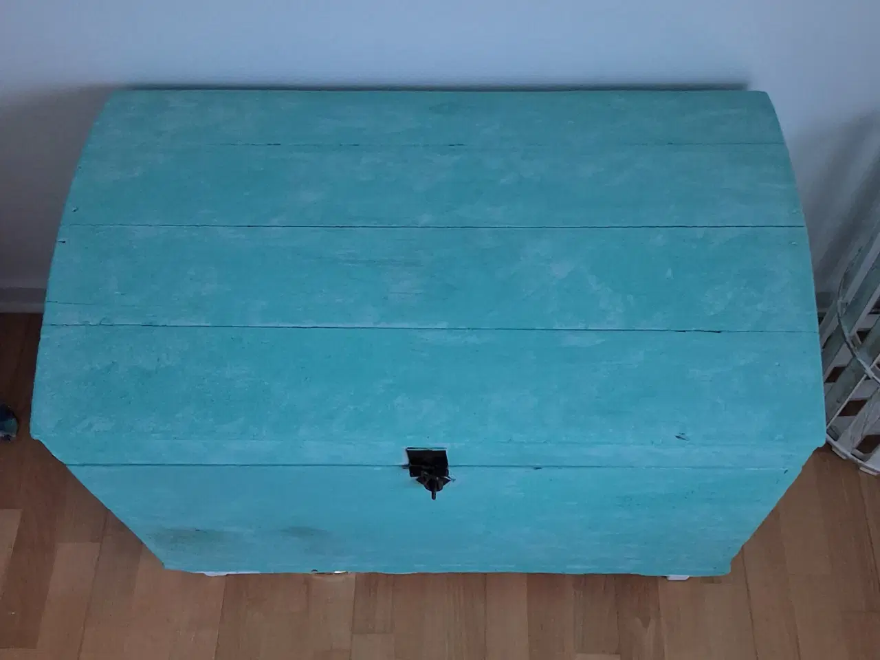 Billede 2 - Smuk og charmerende skænk / dragkiste