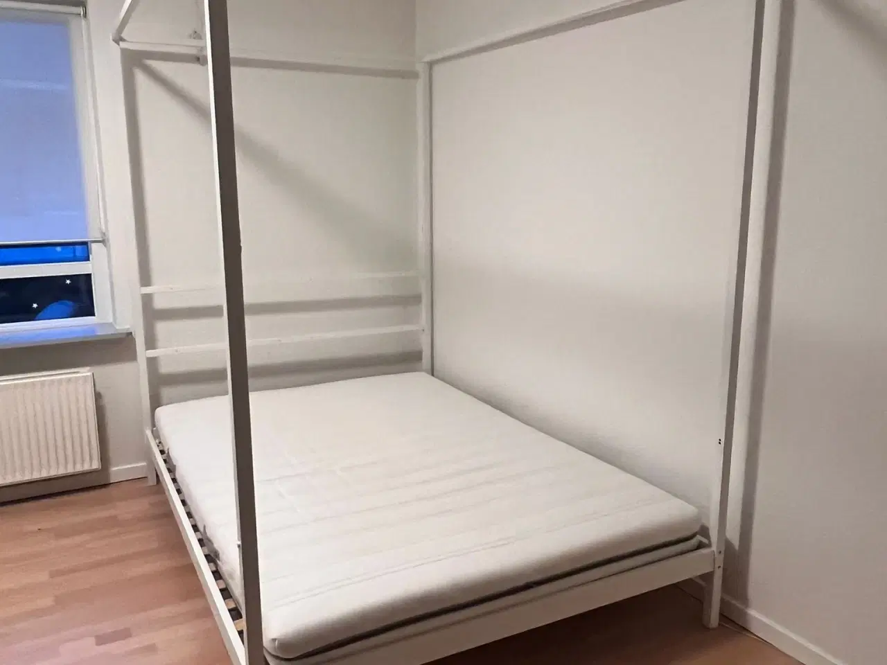 Billede 2 - Himmelseng med madras