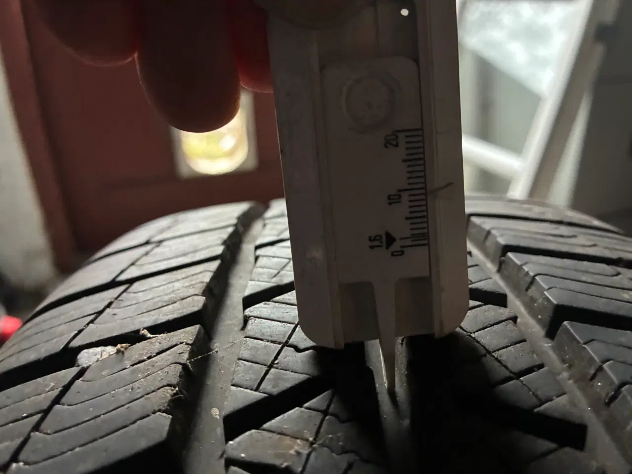 Billede 4 - Alufælge med vinterdæk