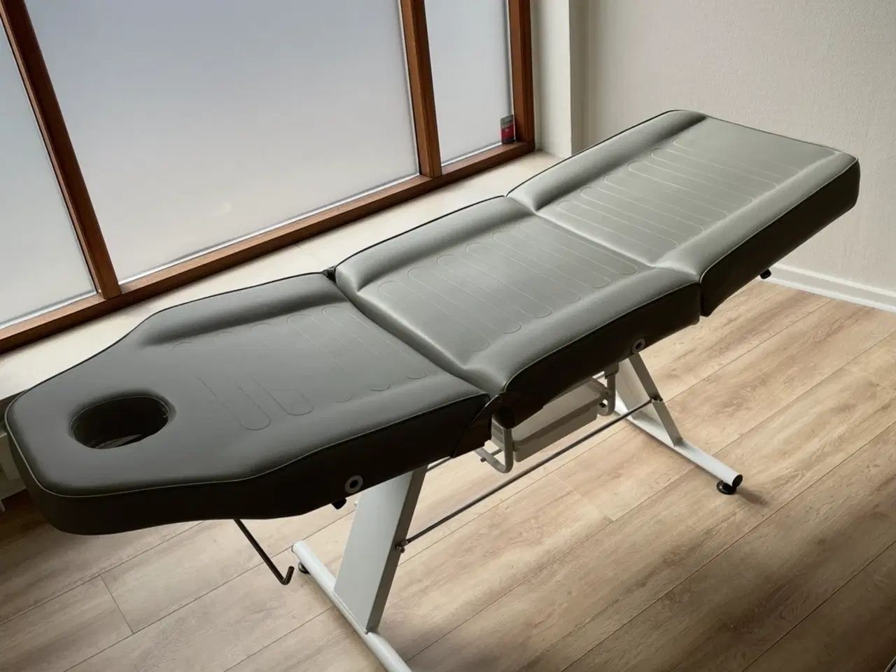 Billede 1 - Massage/behandler briks 