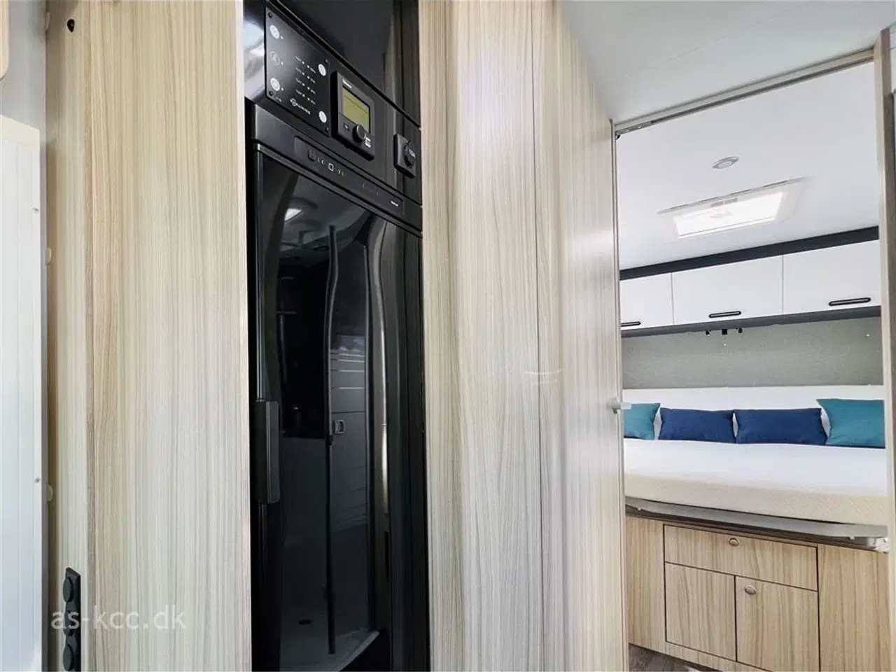 Billede 14 - 2024 - Sun Living S 75 SC   Ny Sun Living S 75 SC automat gear og fritstående dobbelt seng.