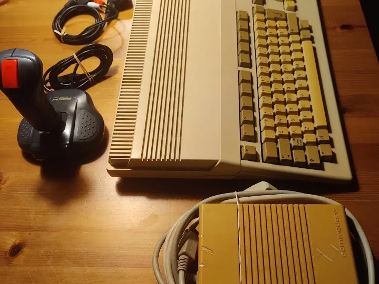 Billede 3 - Amiga 500 inkl. Gotek drev med spil
