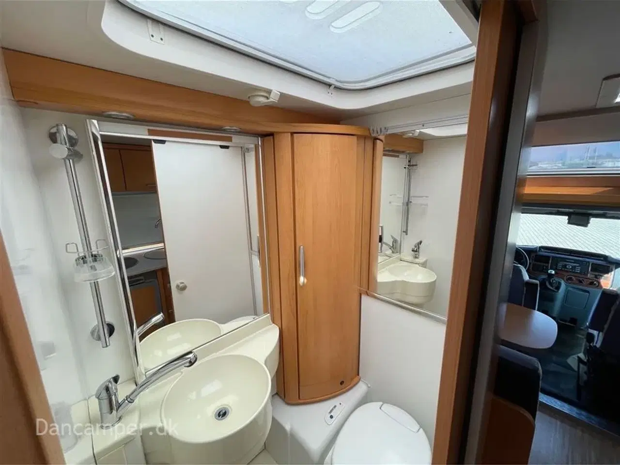 Billede 19 - 2007 - Hymer Van   TILBUDSPRIS kr. 324.900,- SPAR kr. 25.000,- Engros! Ford Transit - Hymer van -Under 6 meter -  partikelfilter - km 130.000,-