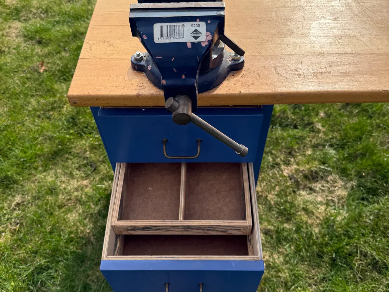 Billede 2 - Arbejdsbord til kælder eller værksted