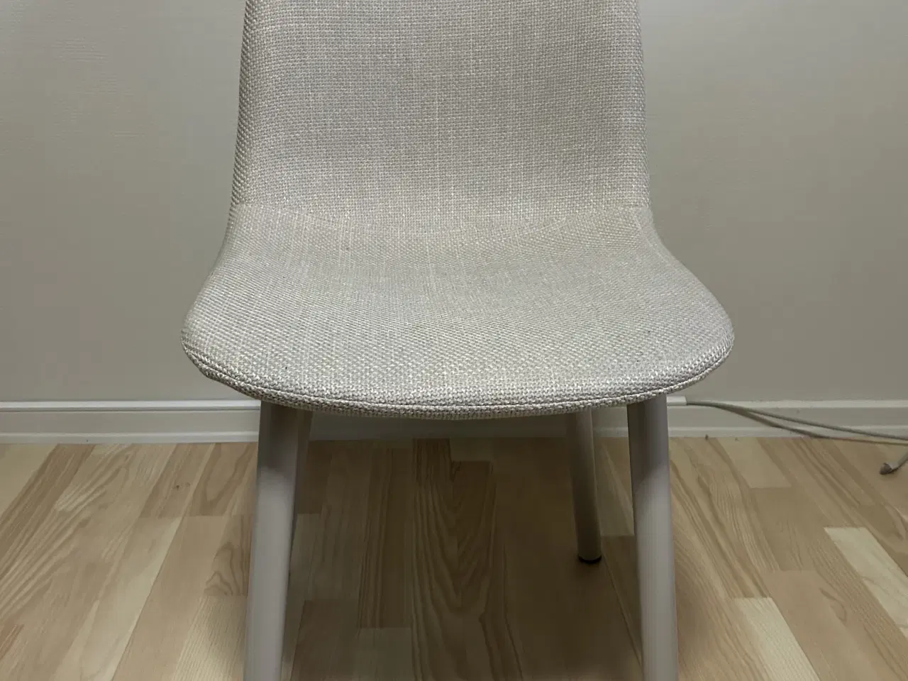 Billede 2 - 2 x Spisebordsstole EJSTRUP beige stof
