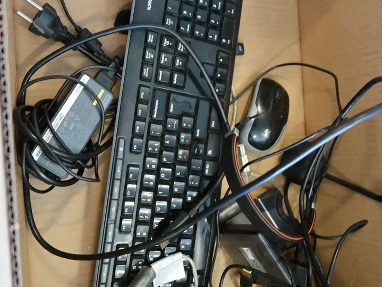 Billede 2 - Headset JABRA samt tastatur
