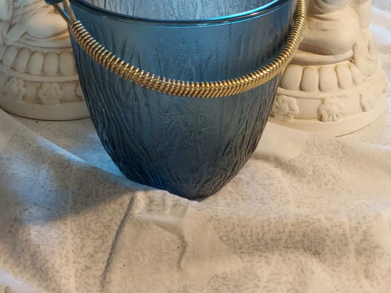 Billede 1 - Flot isspand i blå glas