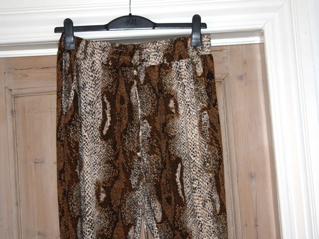 Billede 2 - Brave Soul bukser str. L polyester/elastan