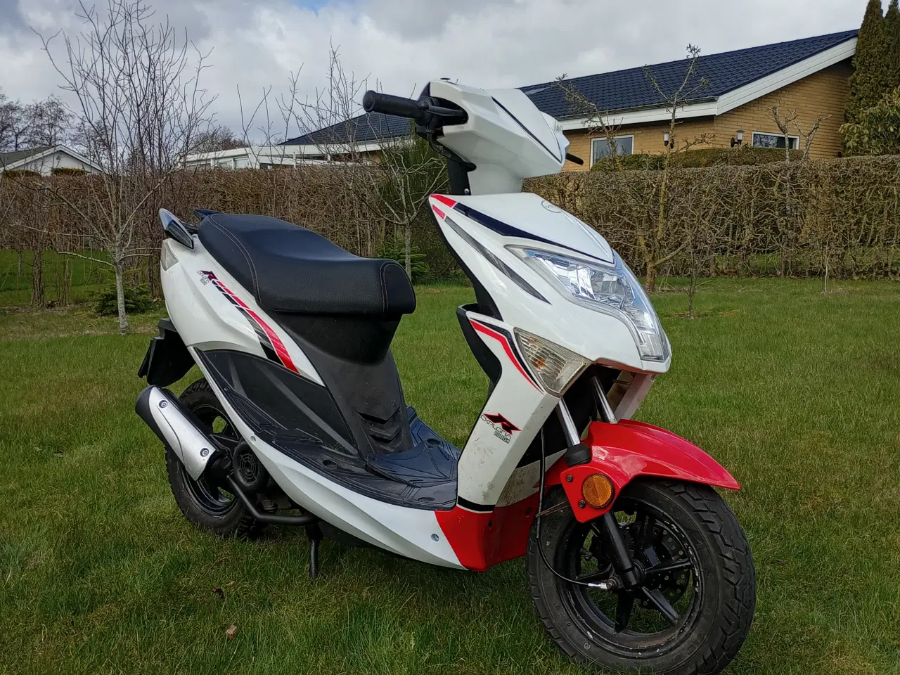 Billede 1 - VGA Explora 30