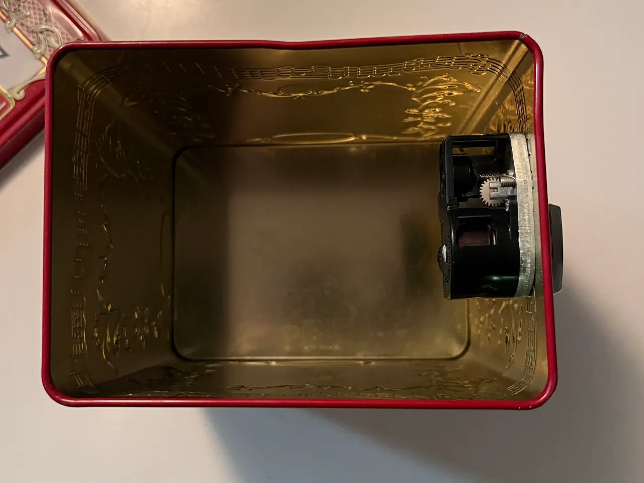 Billede 2 - Gamle Dåser/ bøtter. 