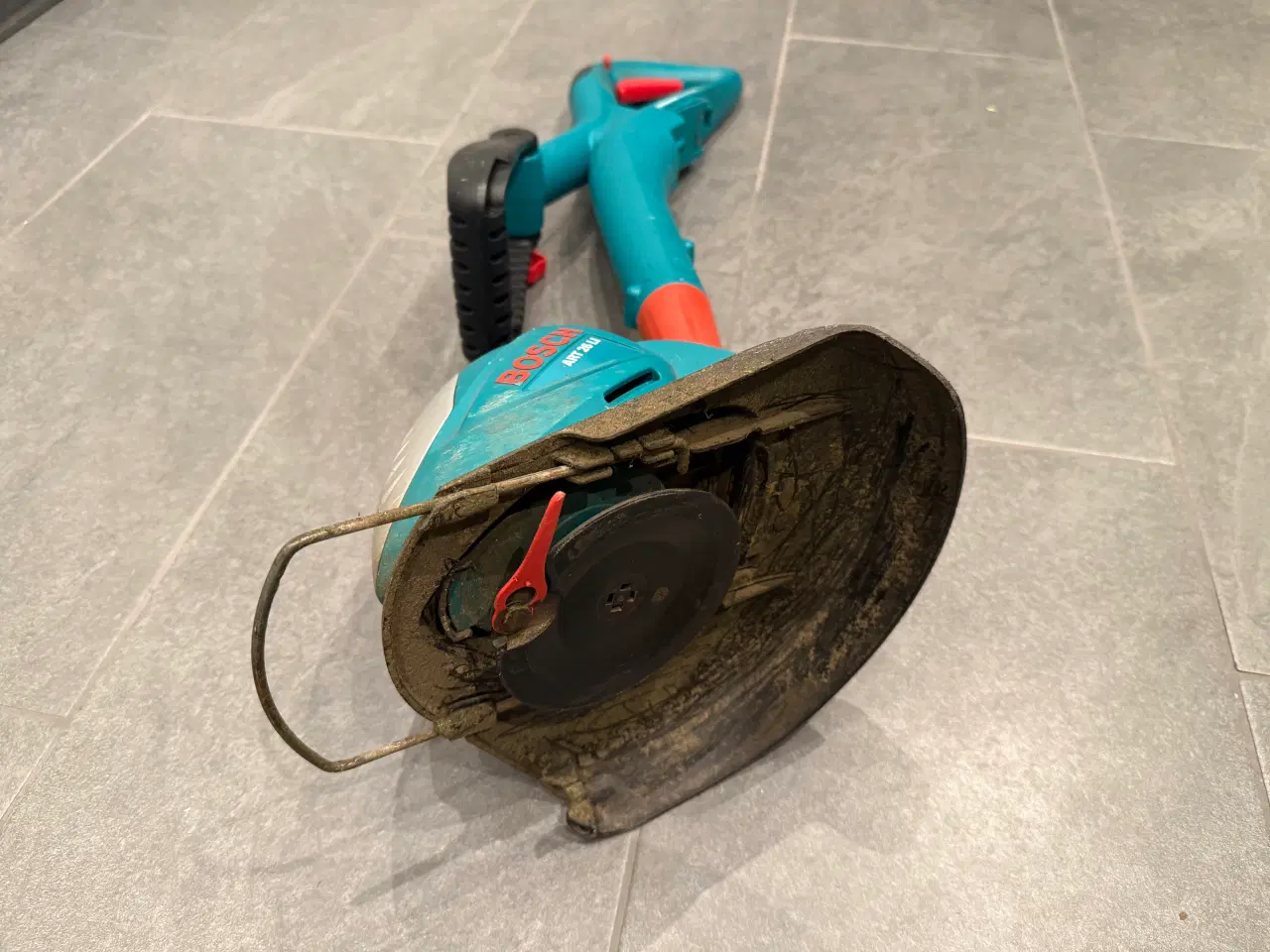 Billede 5 - Batteri-hækkeklipper og kantklipper