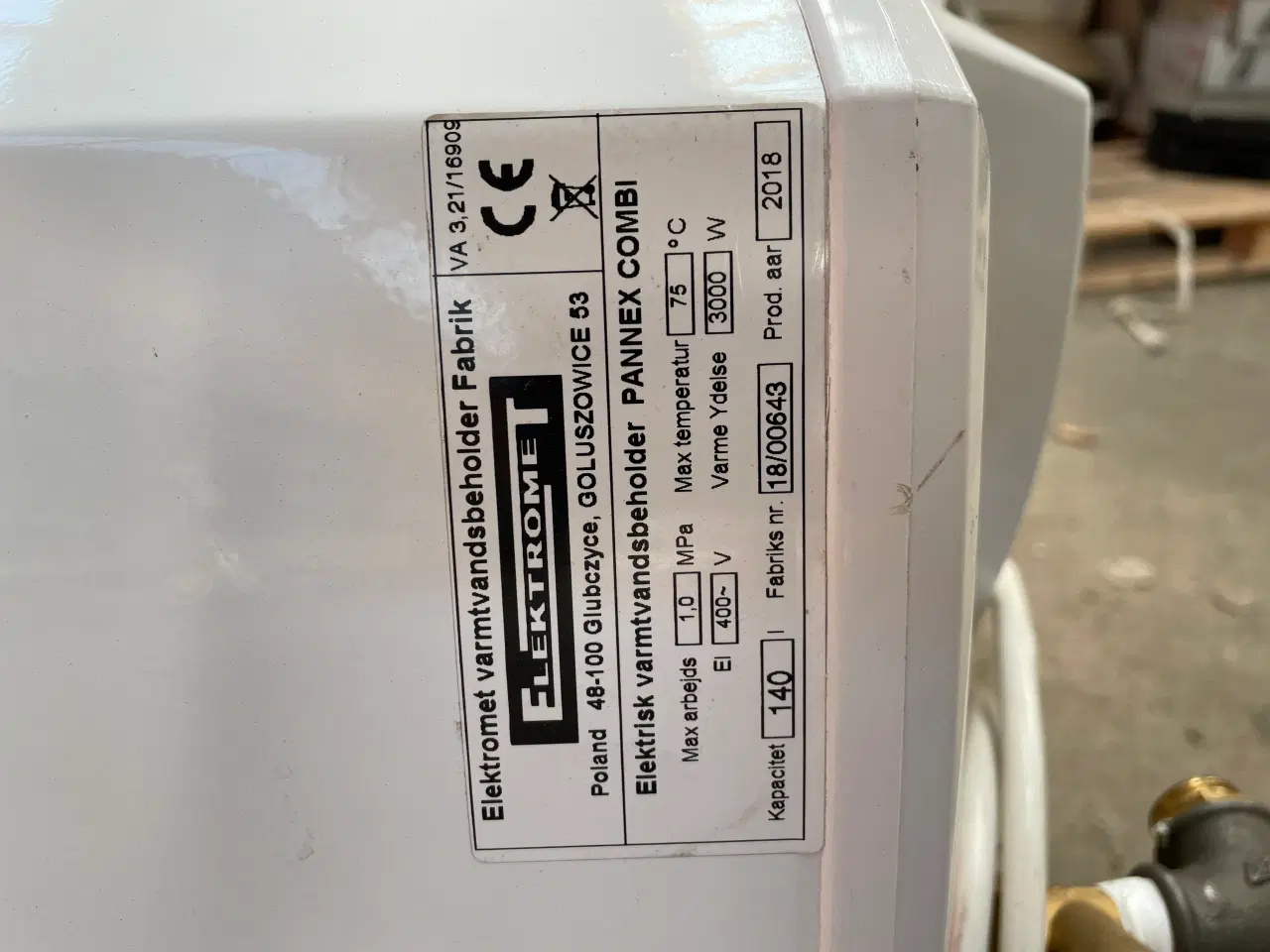 Billede 2 - Combi vandvarmer 140 liter
