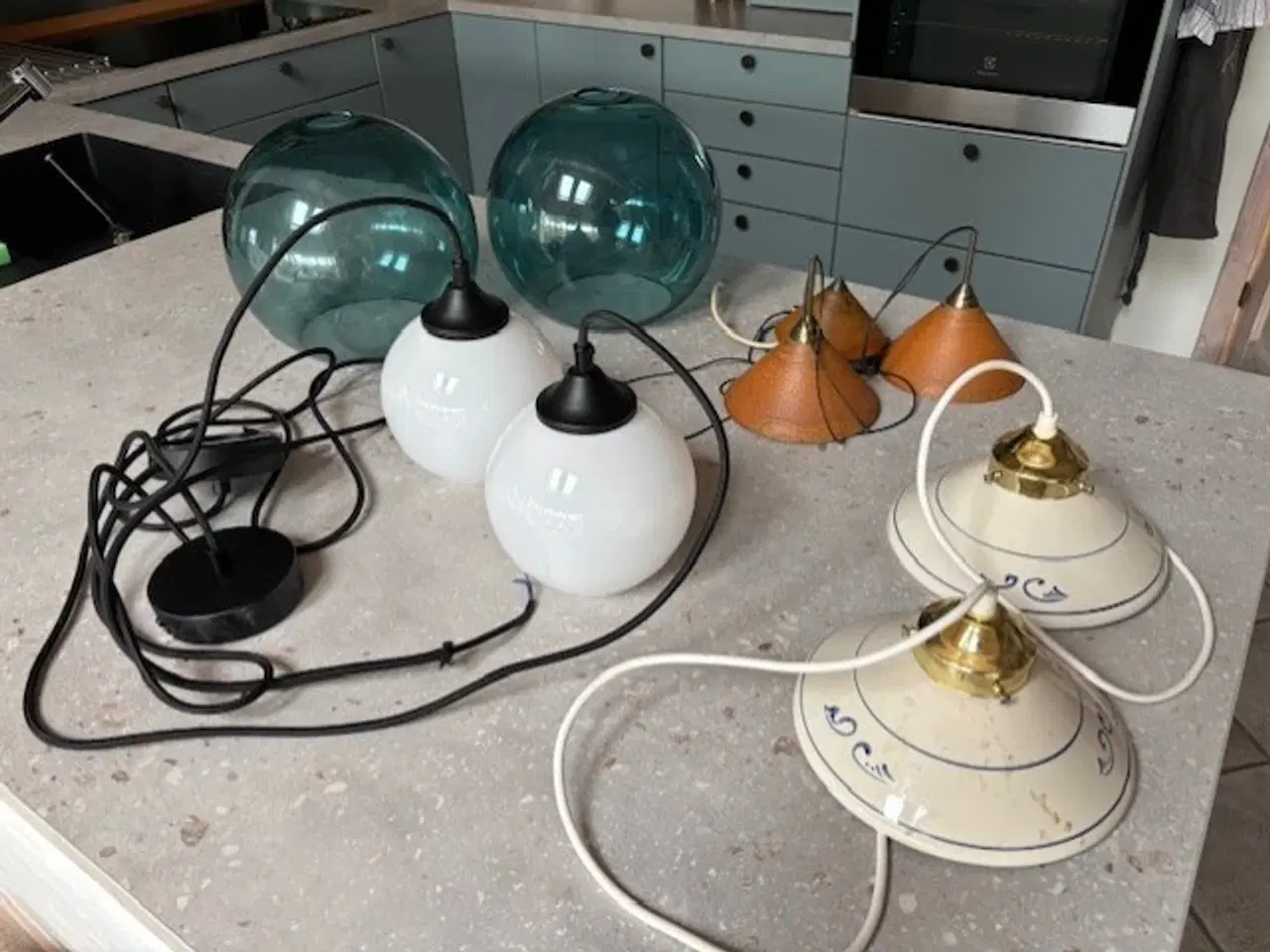Billede 2 - Diverse lamper i sæt.