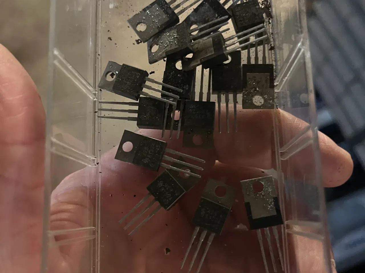 Billede 2 - 12 stk racoreoler indeholder elektonik komponenter