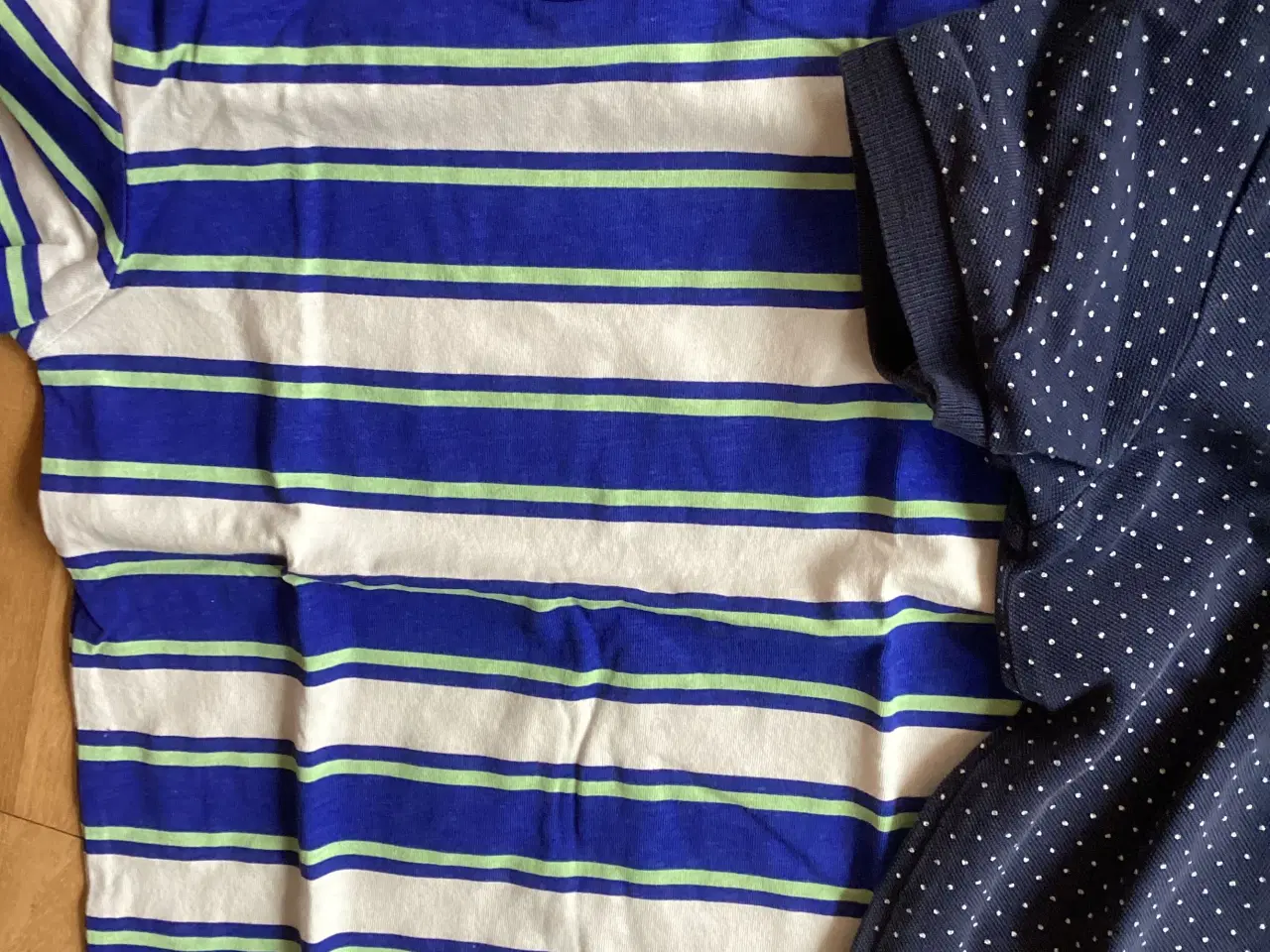 Billede 6 - T-shirts pakke str. 110/116