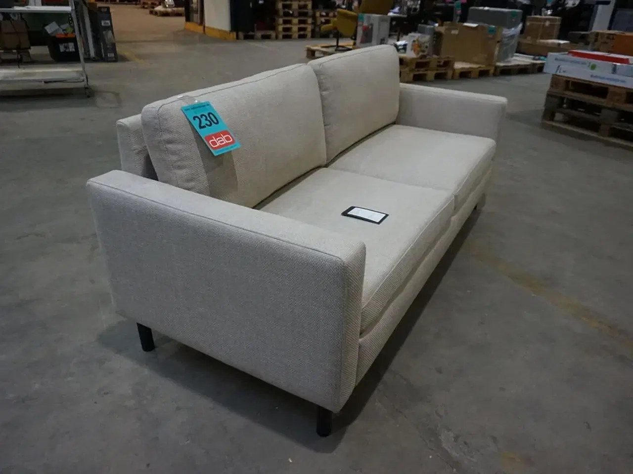 Billede 4 - Nebraska/Inge 2,5 pers sofa beige med sorte træben