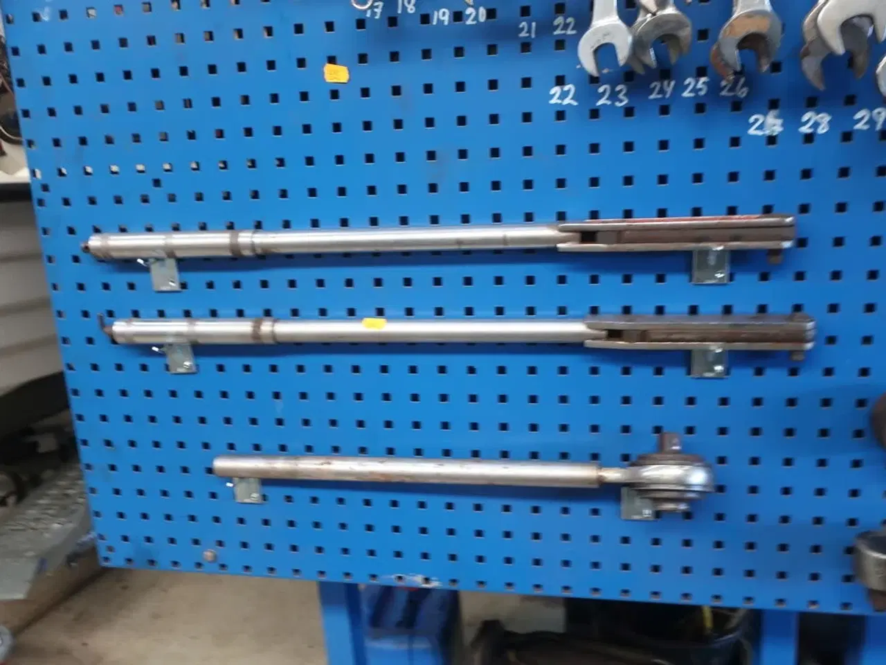 Billede 3 - Værktøjstavle med div. værktøj