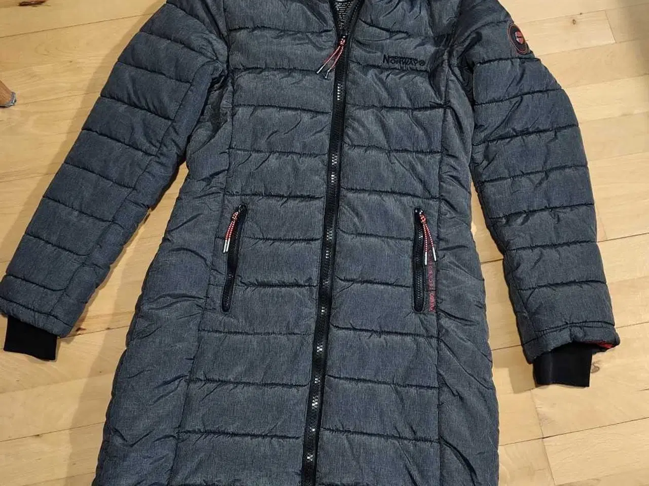 Billede 2 - Frakke Geograpgical norway