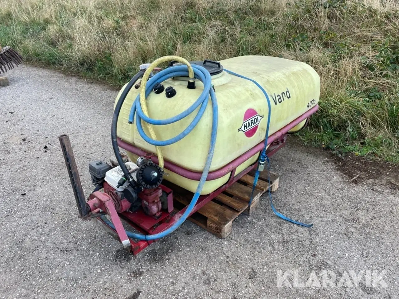 Billede 3 - Vandtank med pumpe HARDI