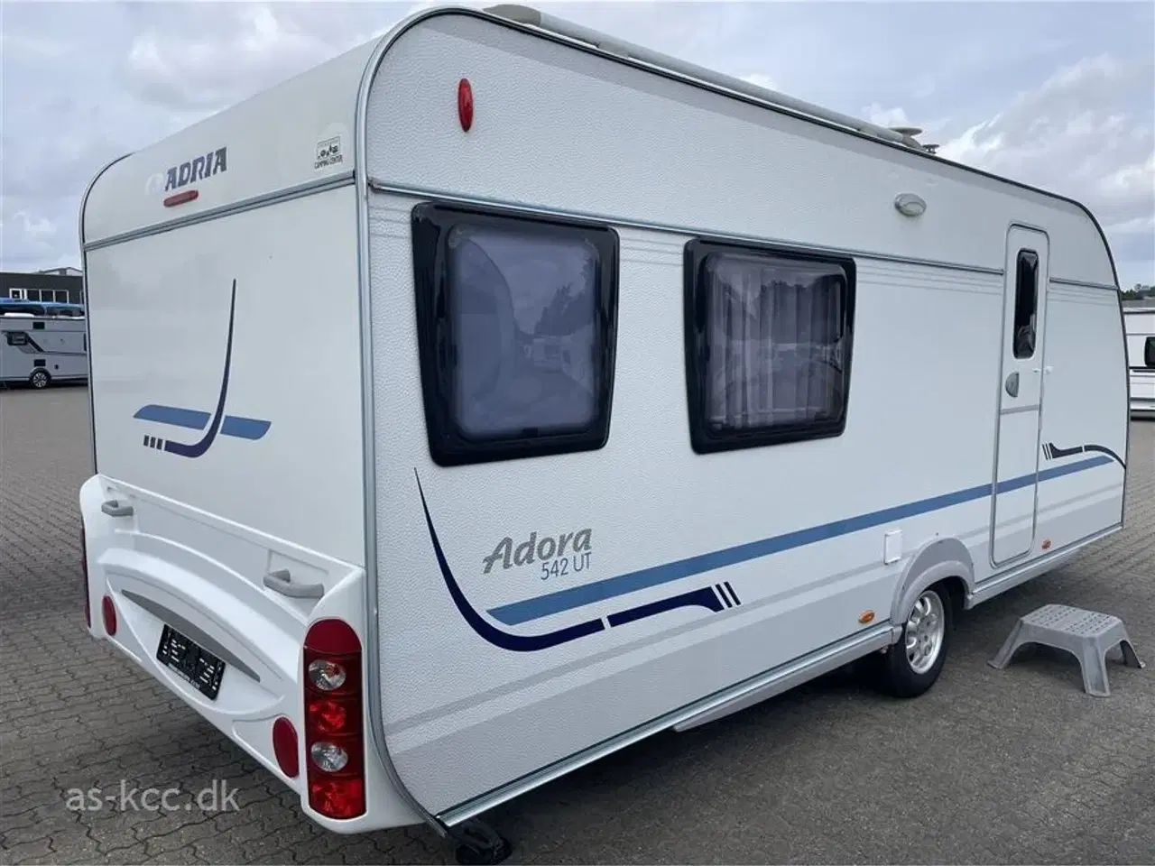 Billede 3 - 2010 - Adria Adora 542 UT   Adria Adora 542 UT enkelte senge