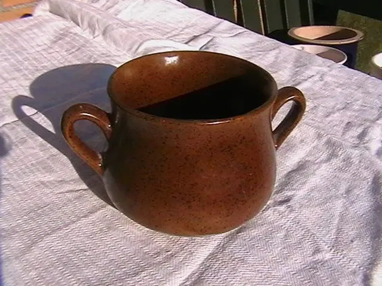 Billede 5 - 1 Vase/Skjuler + 1 "Potte" på 3 ben.