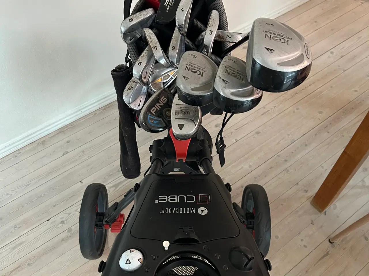 Billede 3 - Golfvogn med tilbehør