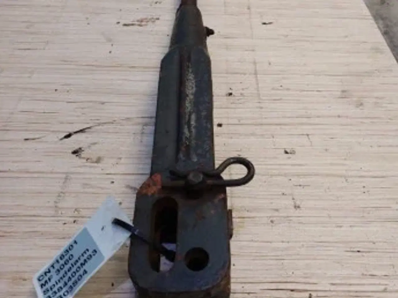 Billede 2 - Massey Ferguson 3060 Liftspindel 3384400M93