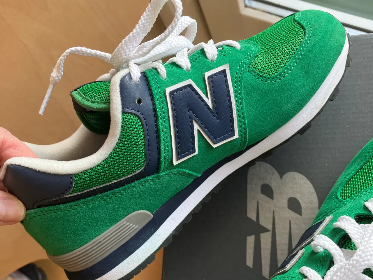 Billede 1 - Ubrugte New Balance sneakers str. 37, Classic 574