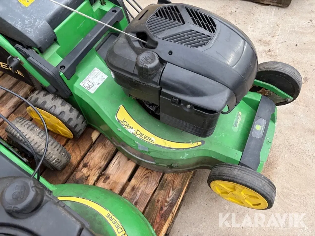 Billede 11 - Græsslåmaskiner John Deere R47V og 850E 2 styk