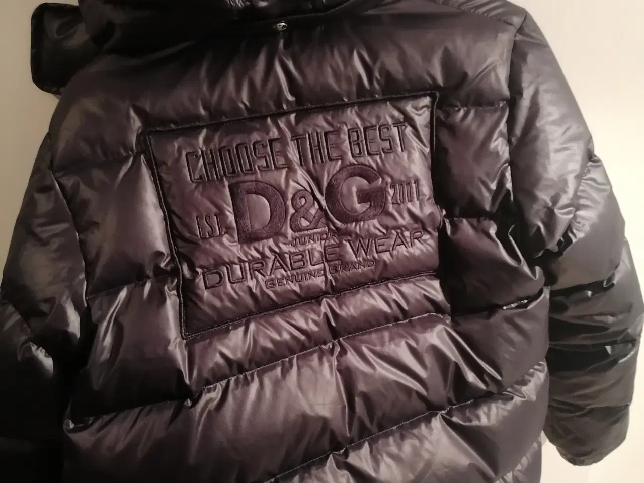 Billede 1 - Dolce Gabbana junior jakke 149-155 cm pænt stand