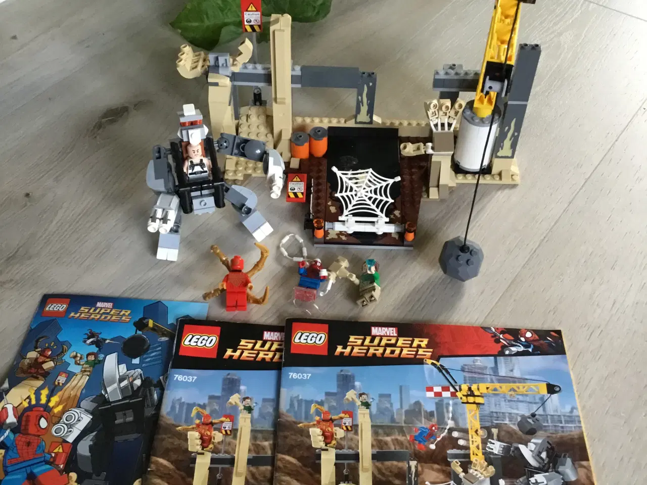 Billede 1 - Lego Super heroes, 76037