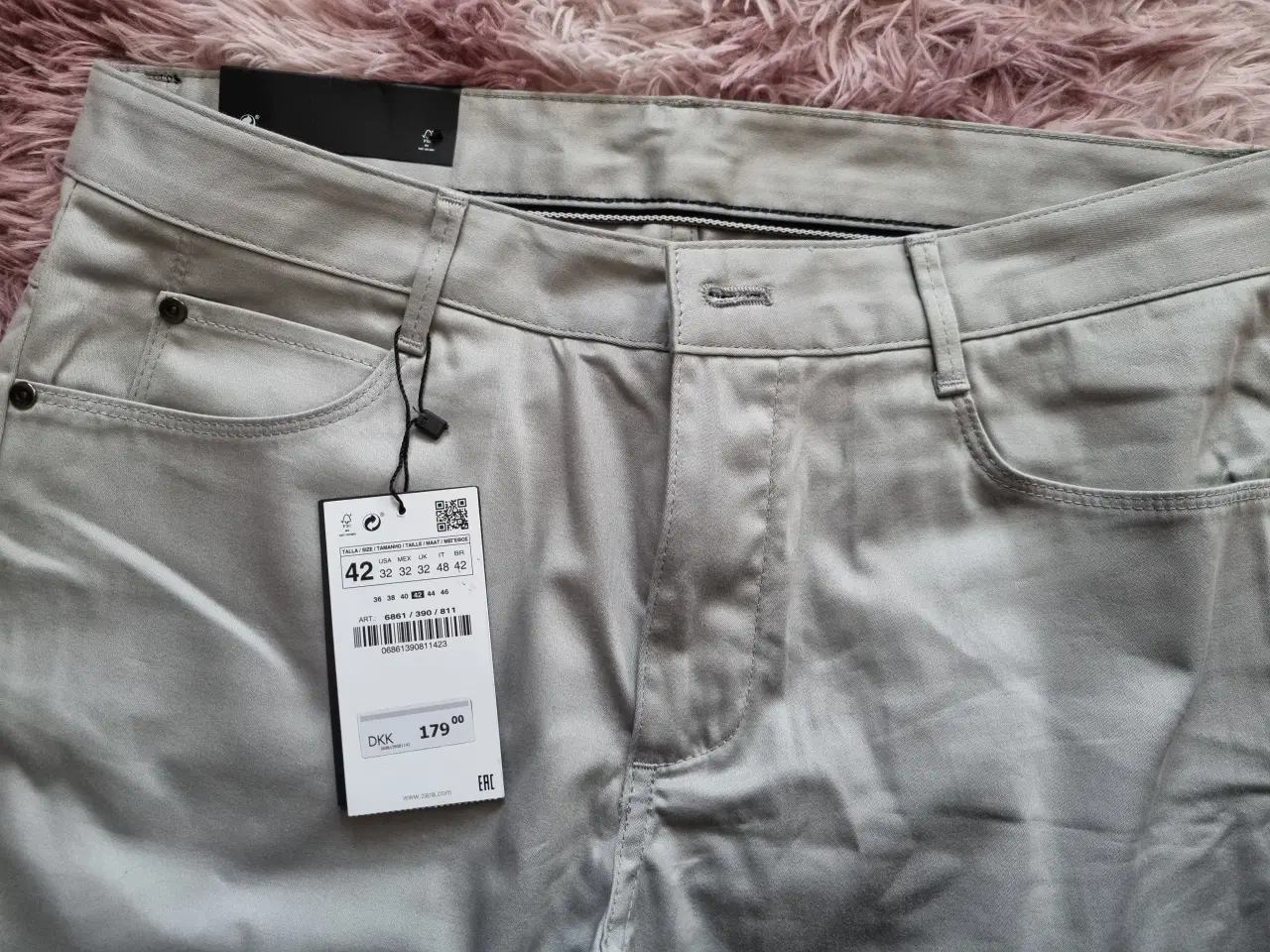 Billede 2 - Nye bukser fra Zara