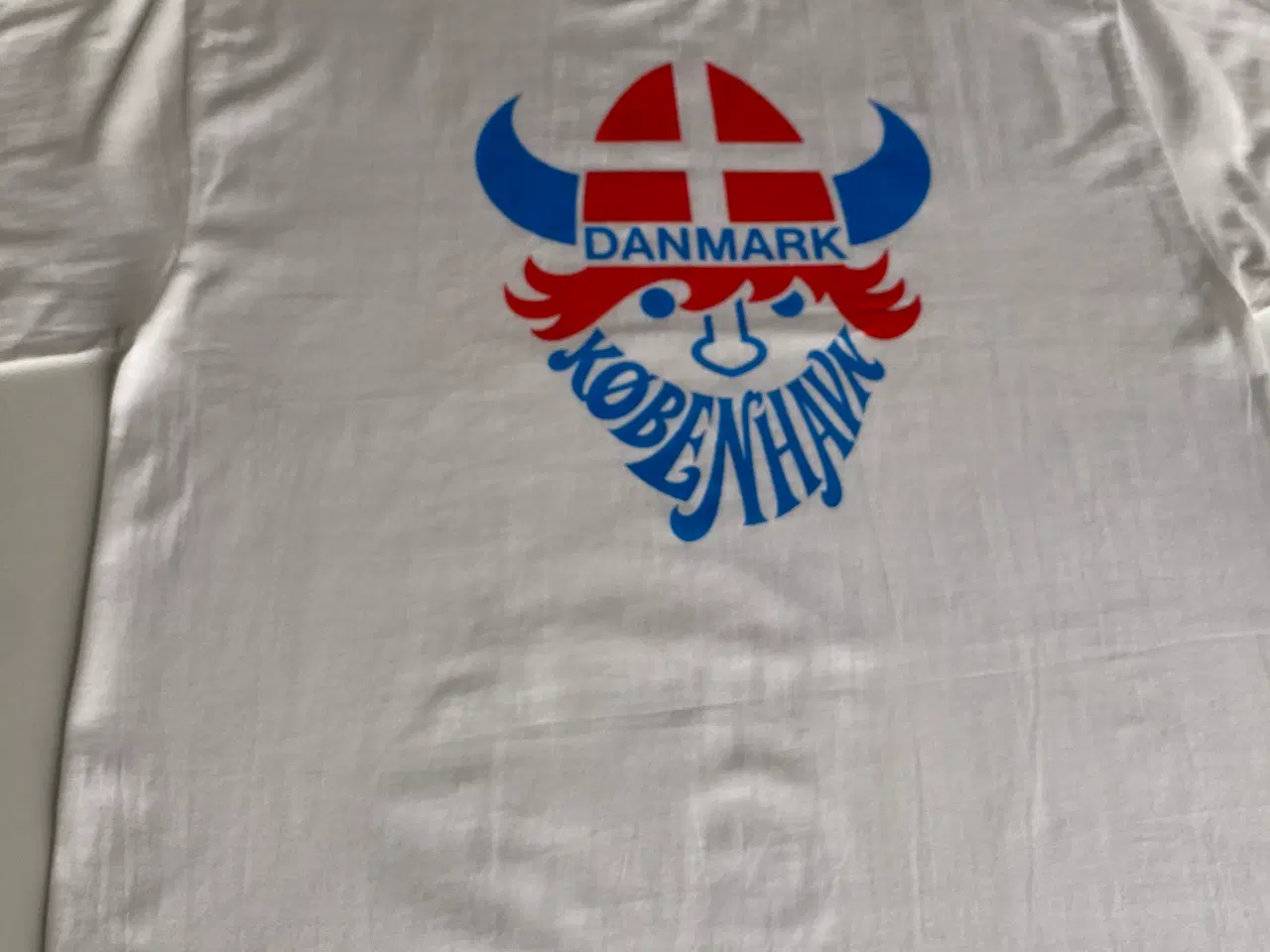 Billede 1 - 5 Support t-shirts med viking og Dannebrog motiver