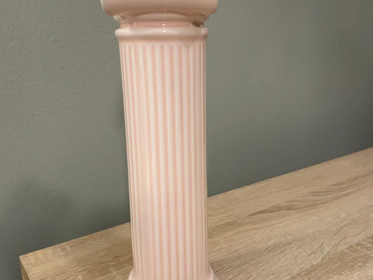 Billede 2 - Athena Vase (Pink) fra DOIY