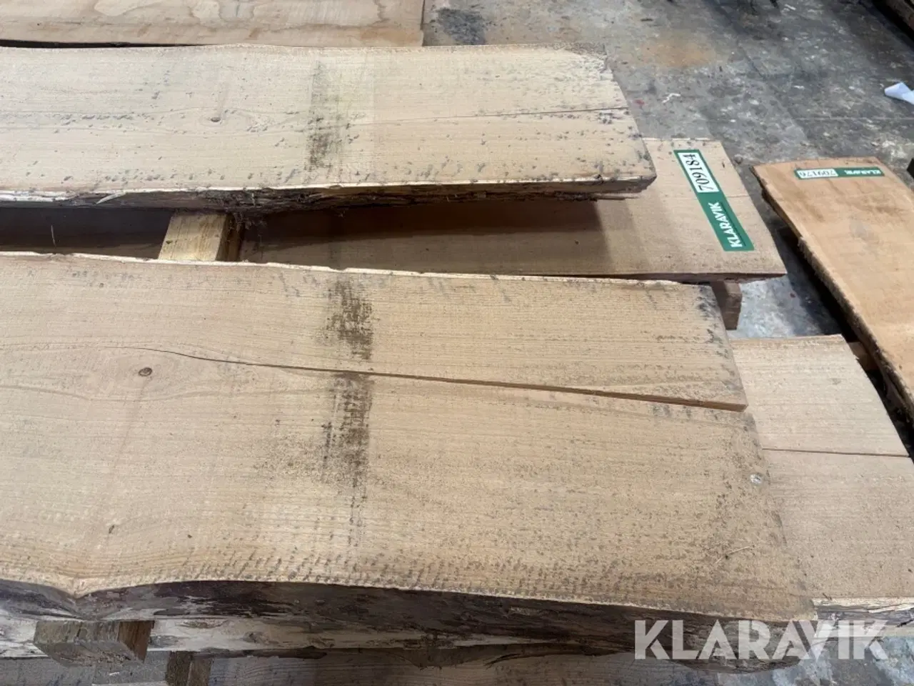 Billede 3 - Kastanje træs planker 2 styk