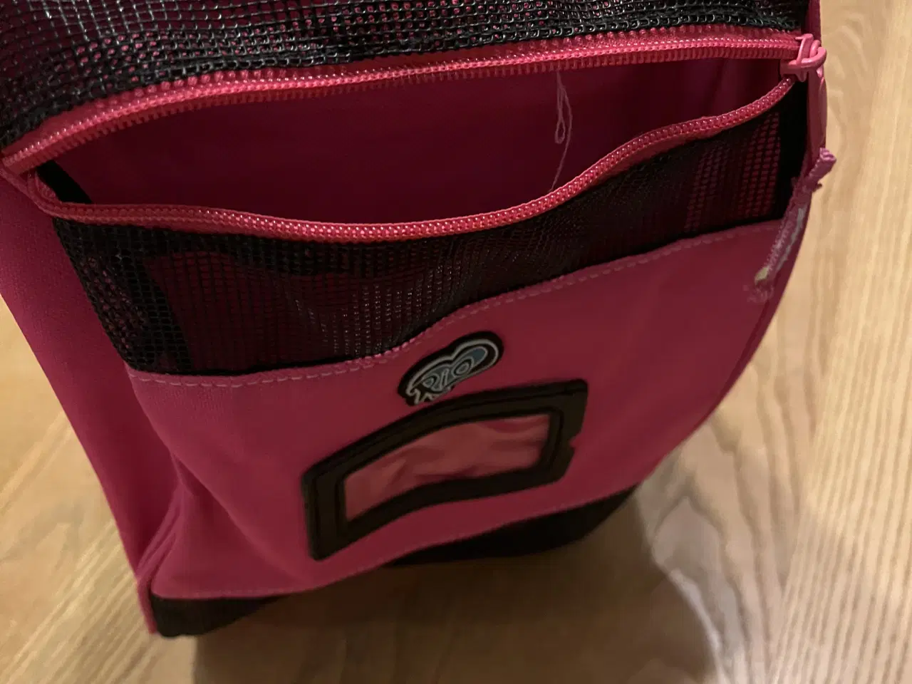 Billede 9 - Kunstskøjter str 38 + taske 