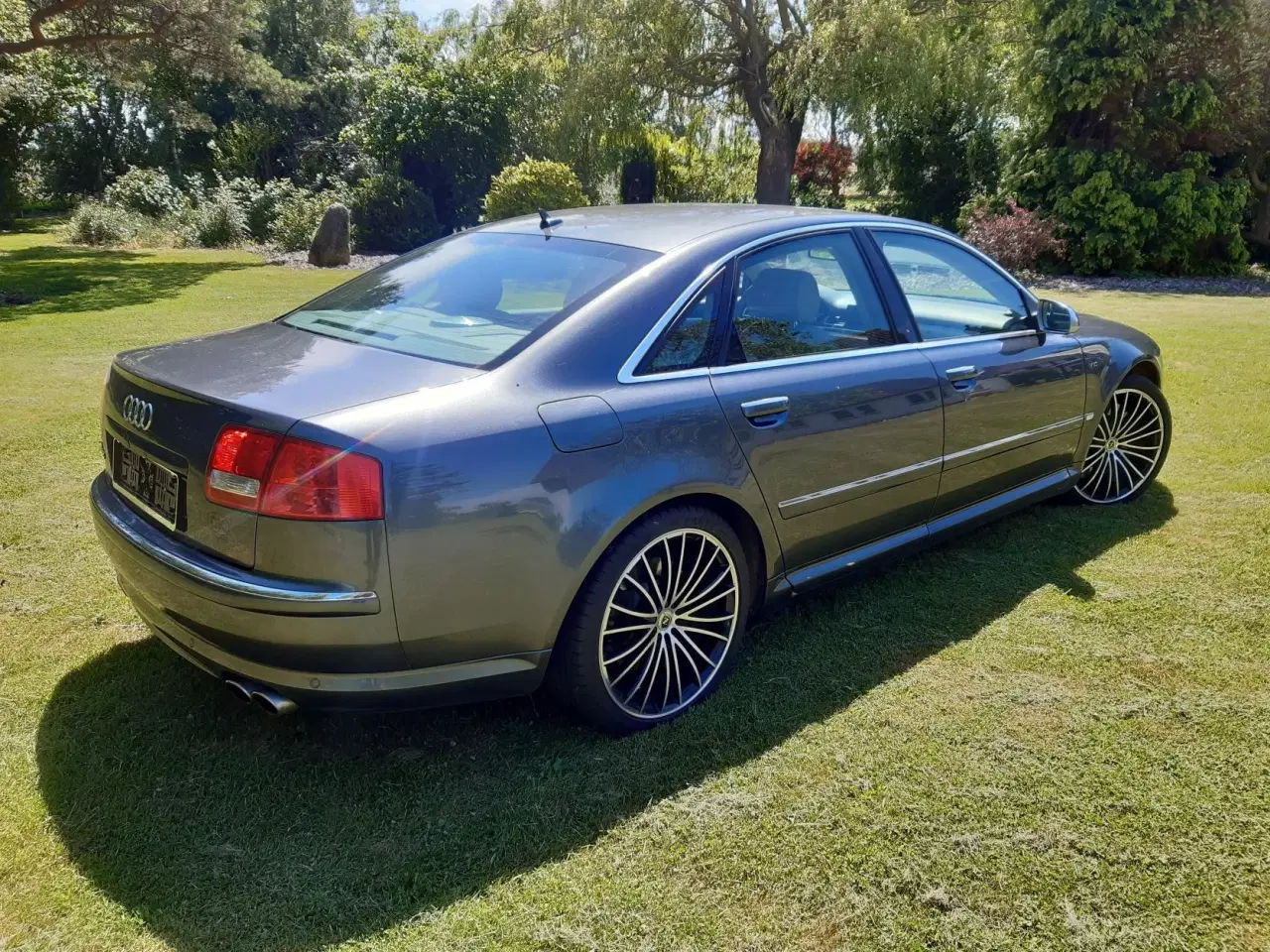 Billede 4 - AUDI S8 V10