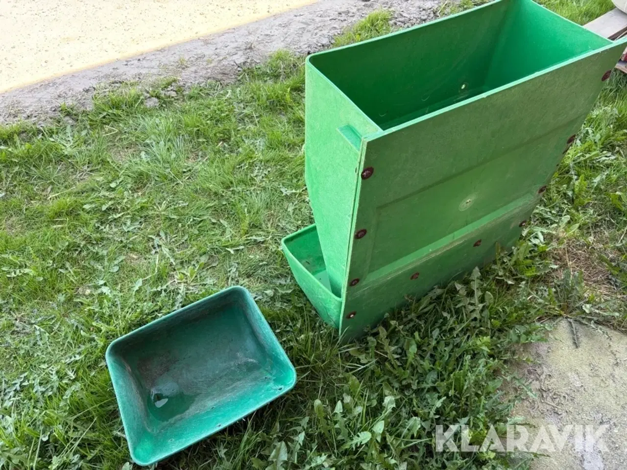Billede 4 - Fodertrug plast - 2 styk