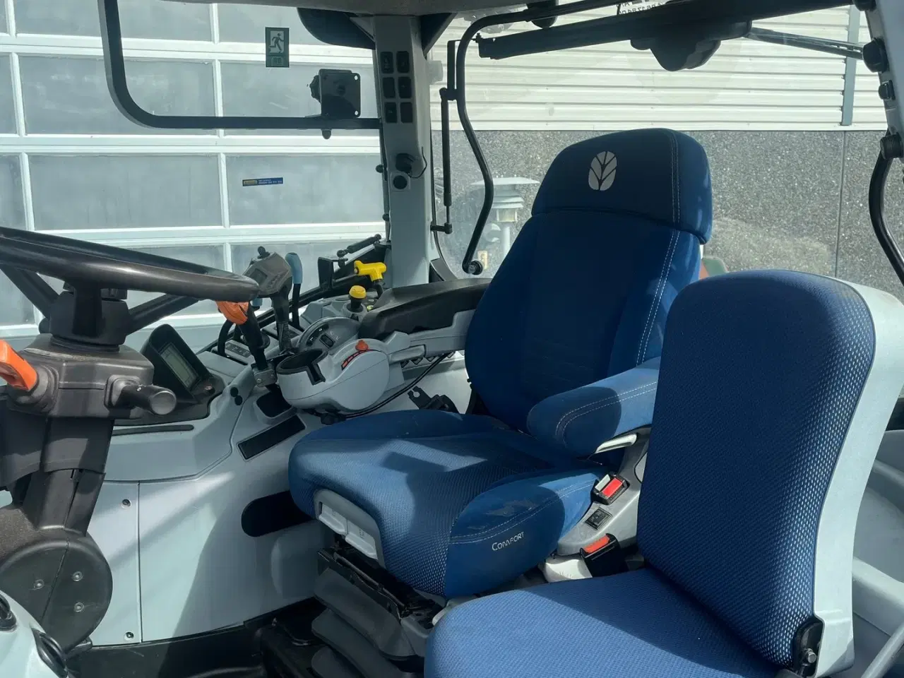 Billede 6 - New Holland T7.165S Med frontlift og frontlæsser