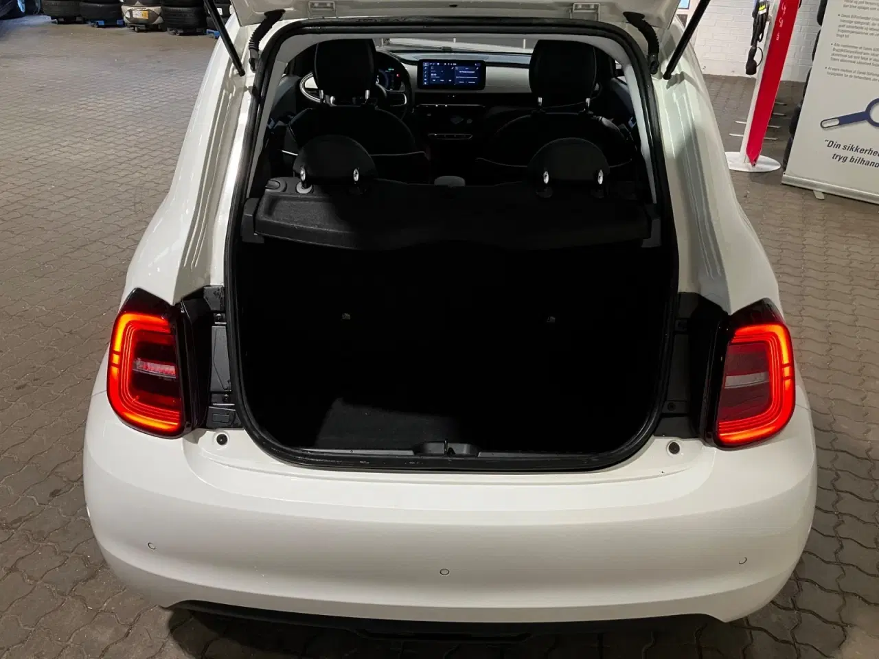 Billede 6 - Fiat 500e 42 Icon Pack