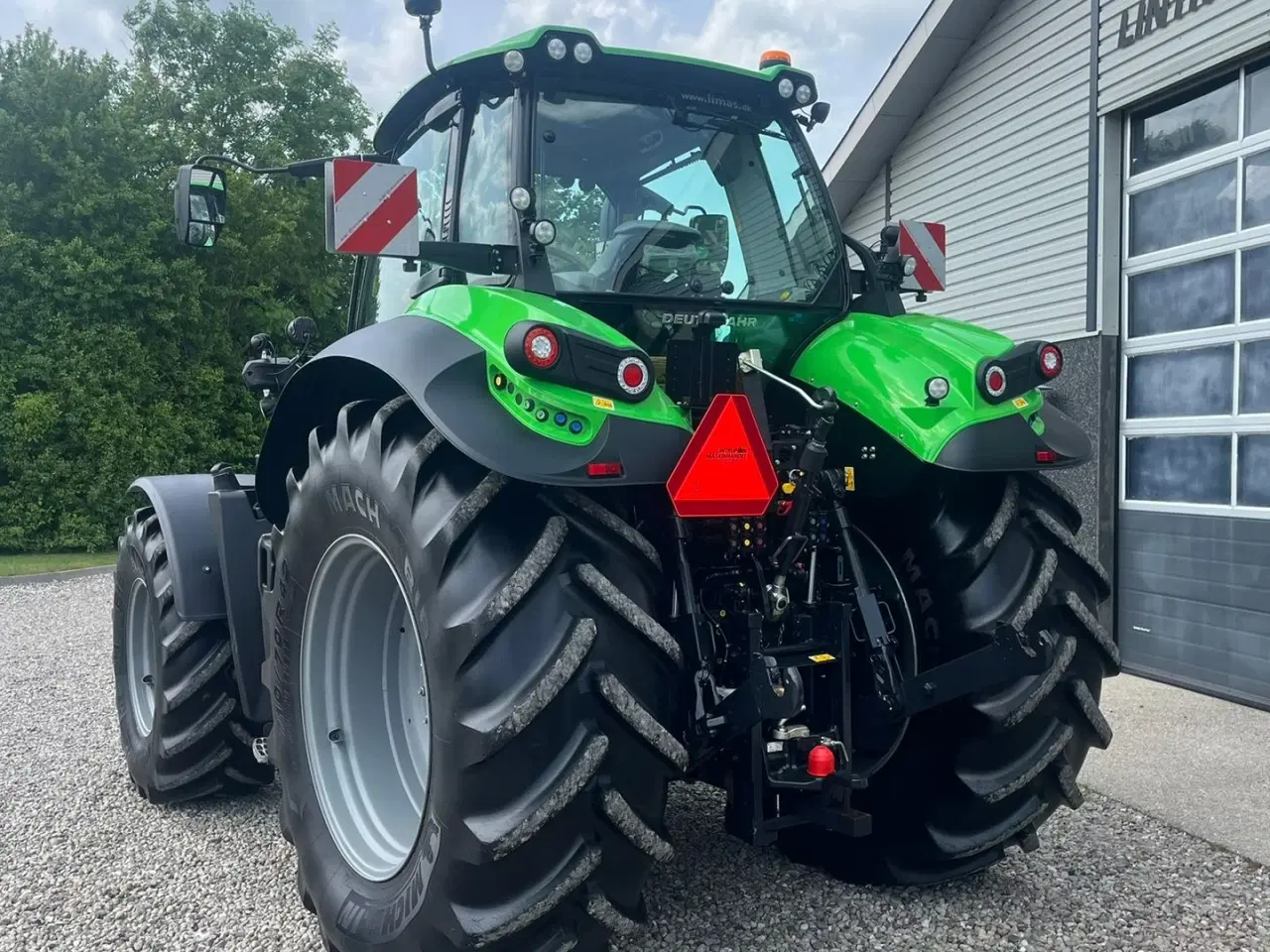 Billede 15 - Deutz-Fahr Agrotron 8280 TTV Stage V Warrior med fuld affjedring og evt. GPS