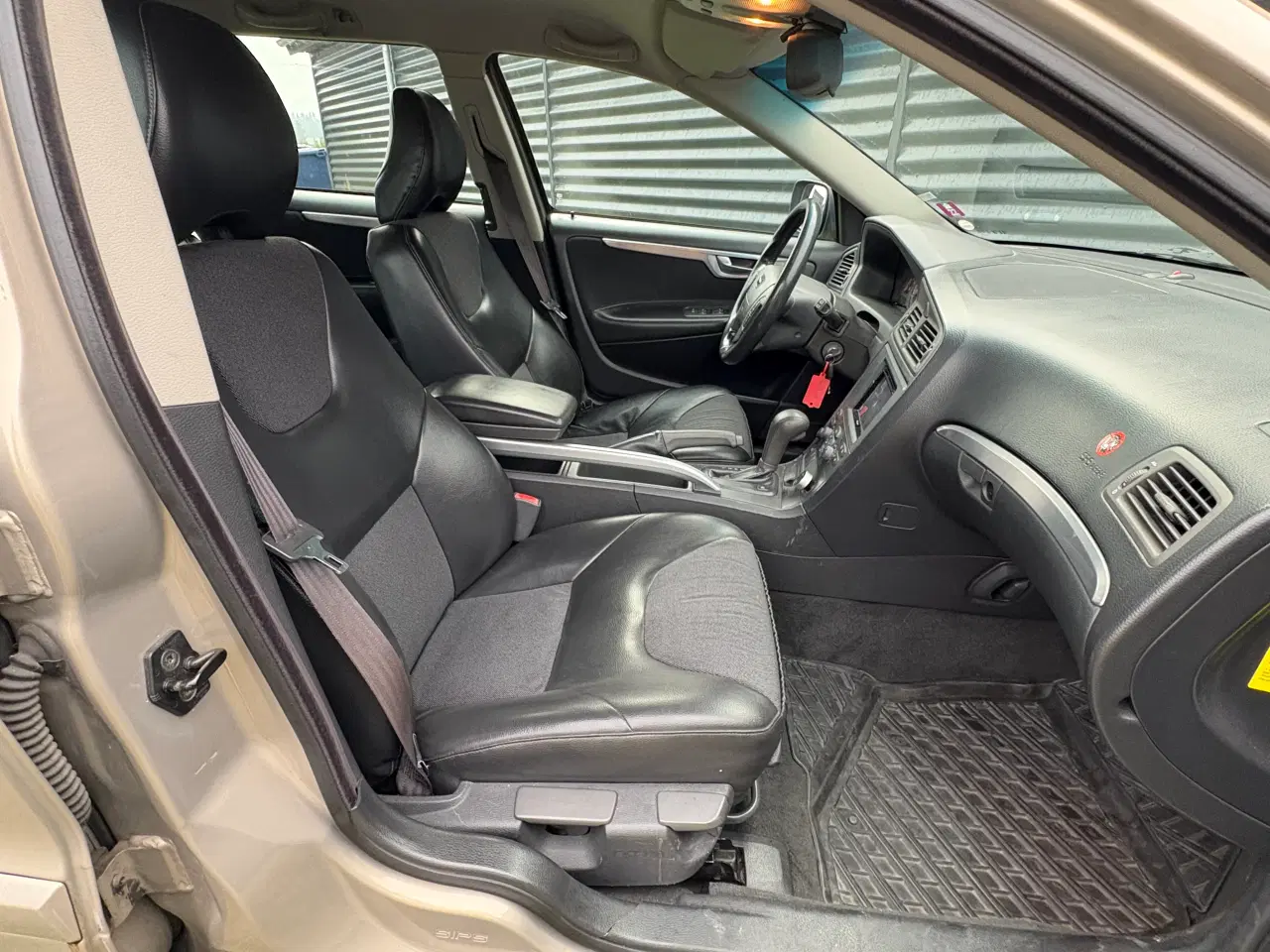 Billede 8 - Volvo V70 XC 2,4 T 200 - Velkørende Bil