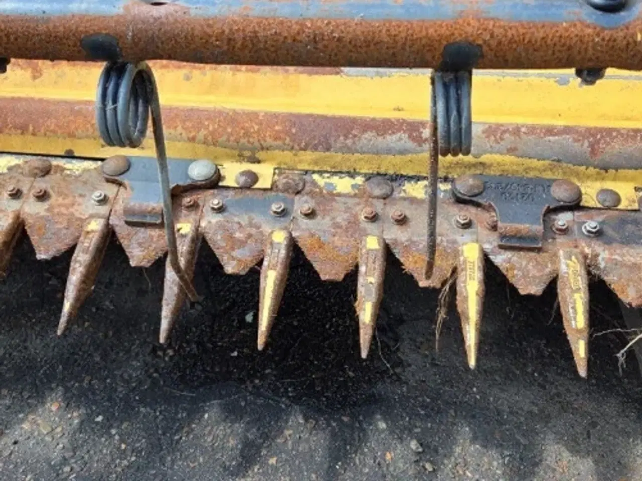 Billede 3 - New Holland TX30 Skærebord 13 Ft